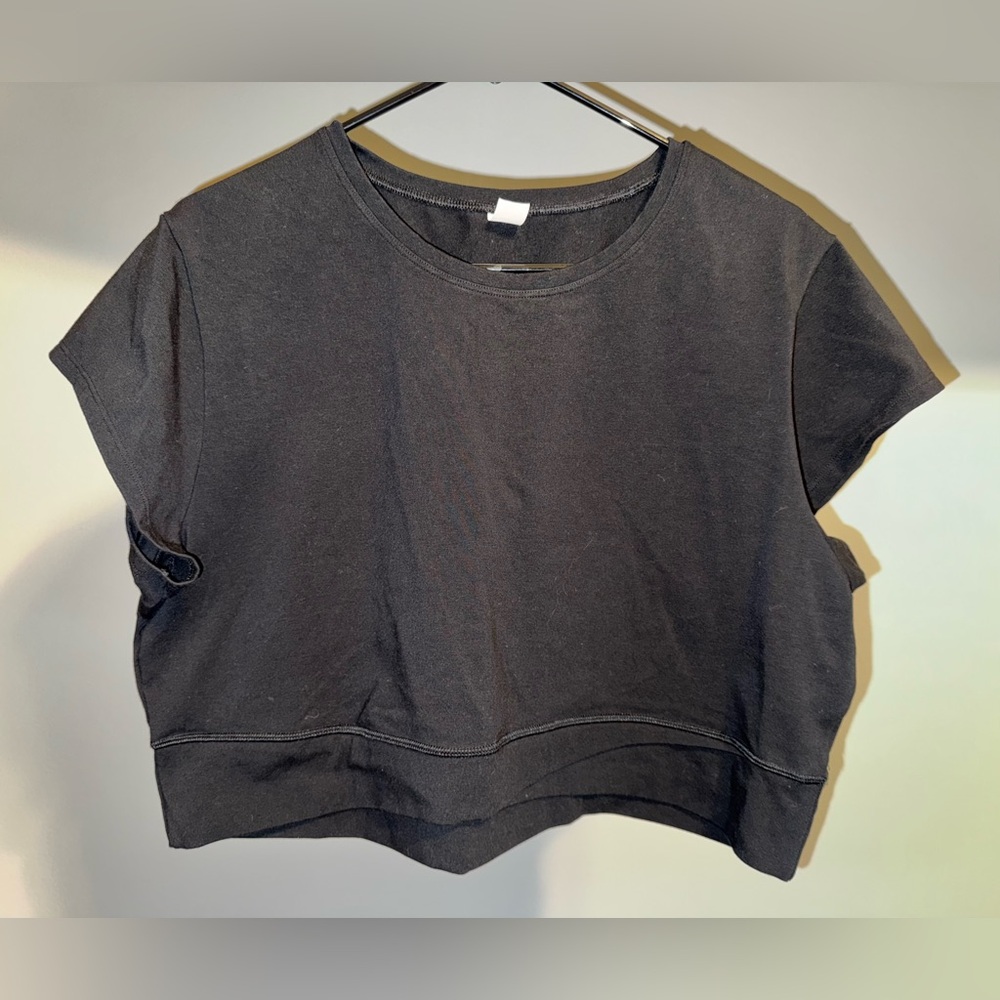 EUC Old Navy Powerchill Go Dry XXL Cropped Tank Top Workout